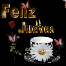 Feliz Jueves With Smiling Daisy GIF