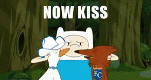 Finn Kissing Fox Now Kiss