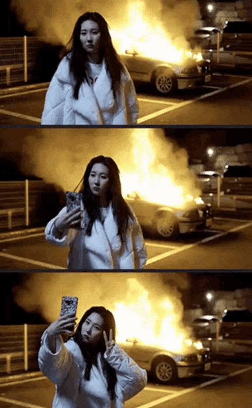Fire Car Burning Korean Girl Selfie GIF