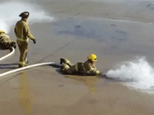 firefighter-doing-training-camva2f6c72ra