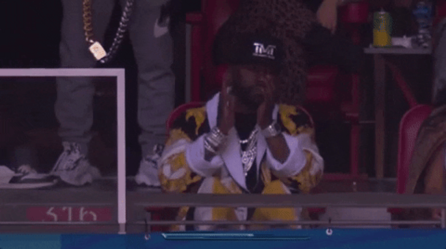 Floyd Mayweather Clapping In The Audience GIF