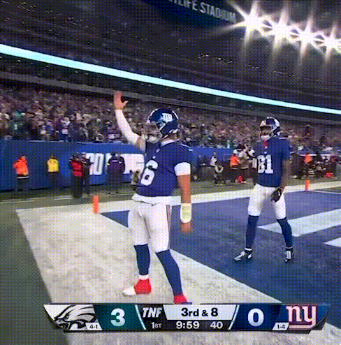 Football Game Giants vs Eagles