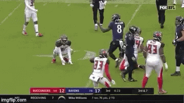 Football Game Ravens vs Buccaneers