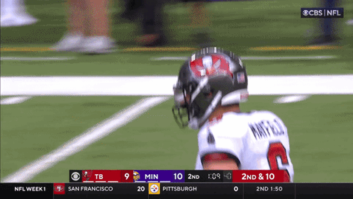 Football Game San Francisco Vs Pittsburgh On CBS GIF