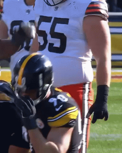Football Player In White Jersey Number 55 GIF