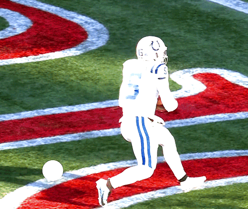 Football Player In White Uniform Number 5 GIF