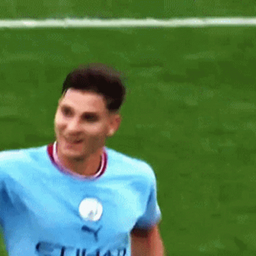 Football Player Julian Alvarez GIF