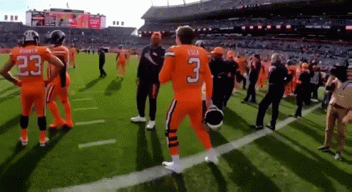 Football Player Number 3 Dancing On Field GIF