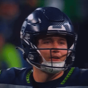 Football Player Number 32 Running On Field GIF