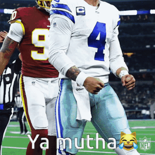 Football Player Number 4 On Field GIF