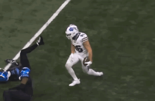 Football Player Number 86 Pointing