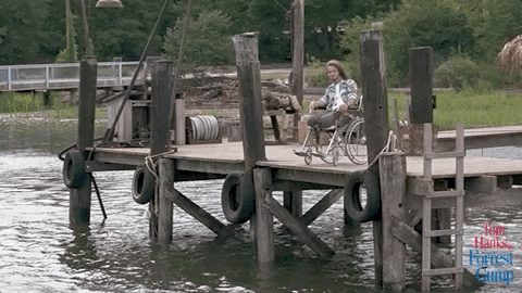 Forest Gump Lieutenant Dan Wave GIF