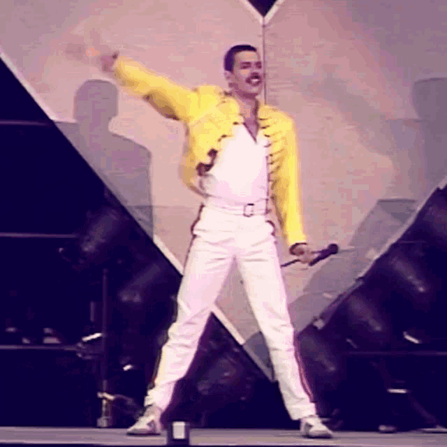 Freddie Freddie M Gif GIF