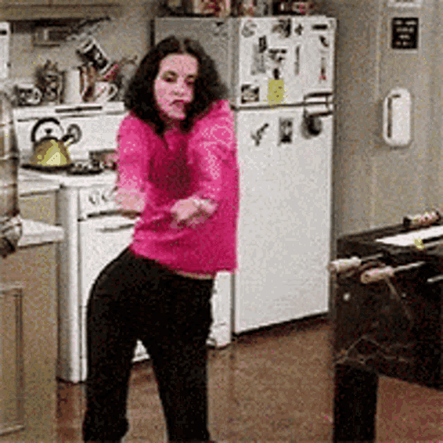 Friends Monica Geller Pretty In Pink Excited Dance GIF