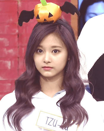 Funny Halloween Aegyo Twice Tzuyu GIF