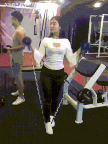 Funny Workout Fail Gym Woman Ouch GIF