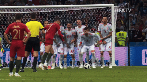 Futbol Cristiano Ronaldo Free Kick GIF