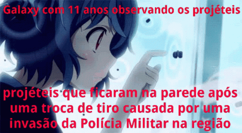 Galaxy Com 11 Anos Observando Os Projeteis Projecteis Que Ficaram Na Parede Após Uma Troca De Tiro Causada GIF