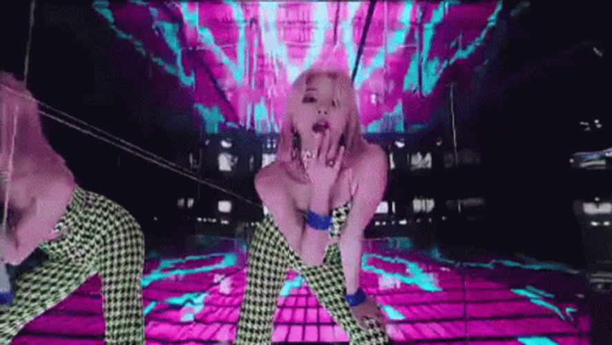 Game Blouses Chaeyoung Dancing GIF