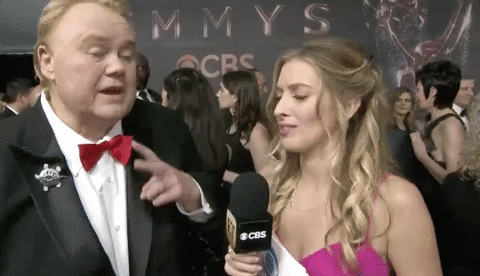 General Grievous Louie Anderson Coming To America Peace Sign Emmy Awards GIF