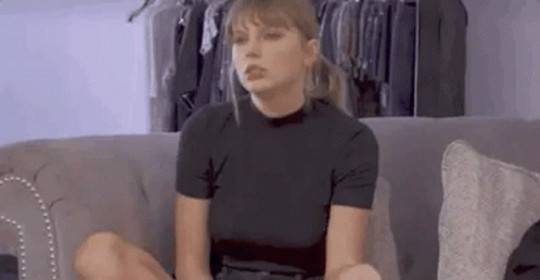 Geometric Taylor Swift GIF