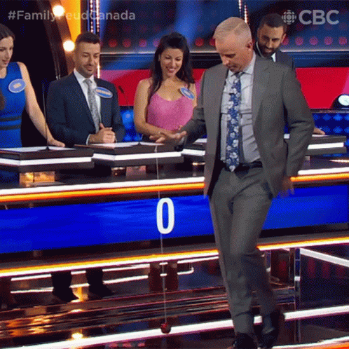 Gerry Dee Doing Walk The Dog Yo Yo GIF