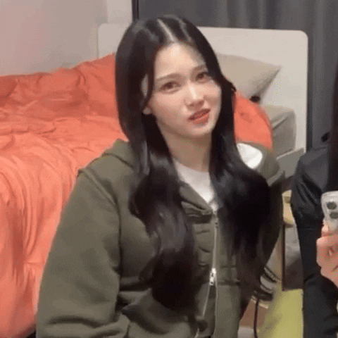 Get Over Here Asian Girl Kpop GIF