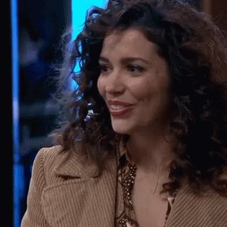 Gladys Kravitz 320 X 320 Gif GIF