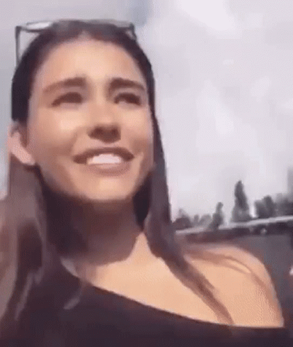 Gracias Meme 421 X 498 Gif GIF