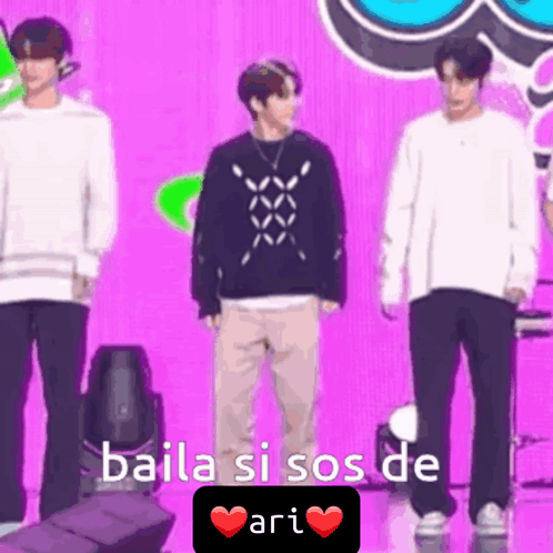 Group of Men Baila Si Sos De Ari