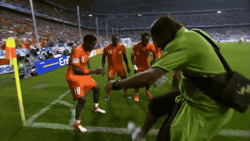 Group Of Soccer Players With Number 18 GIF