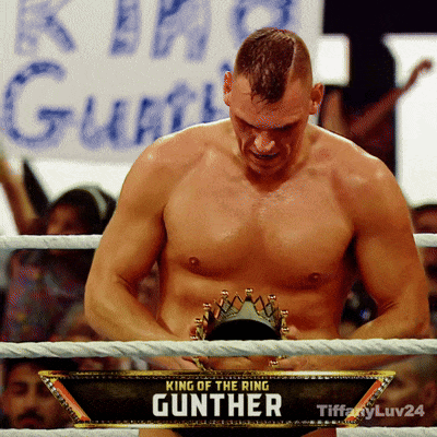 Gunther Holding Crown GIF