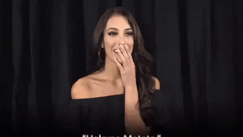 Hakuna Matata Beauty Queen Talking GIF