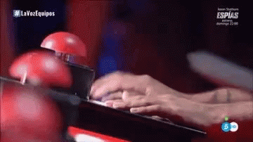 Hands on Keyboard la voz equipos