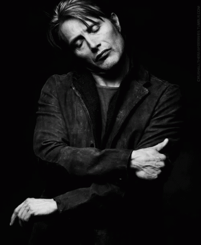 Hannibal Lecter Cracking His Neck For Stretching GIF