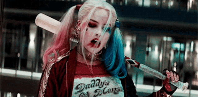 Harley Quinn Pose Gif GIF