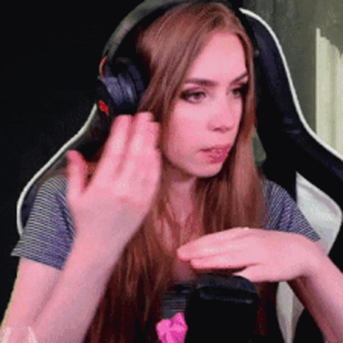 Hekimae Rubbing Lotion On Hands GIF