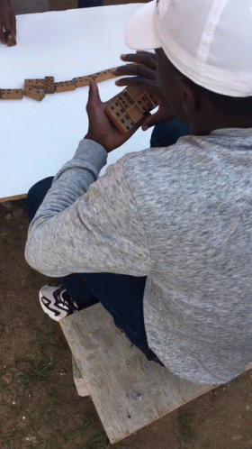 Hiding Domino Tiles Zoom In Out GIF