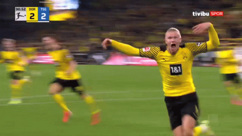 Home Run Erling Haaland GIF