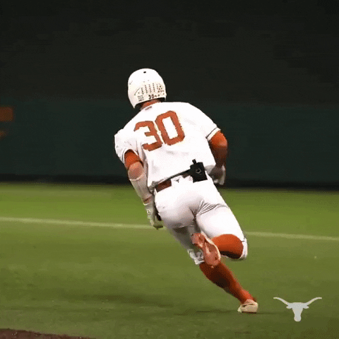 Hook Em Player Running While Circling His Hand GIF