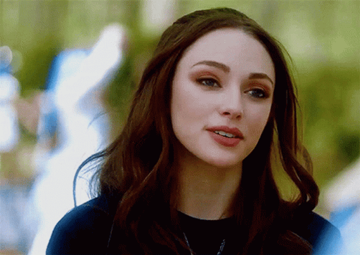 Hope Mikaelson Infinity War Premiere Alycia Debnam Carey GIF