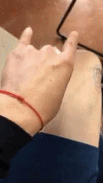 Horns Down 202 X 360 Gif GIF