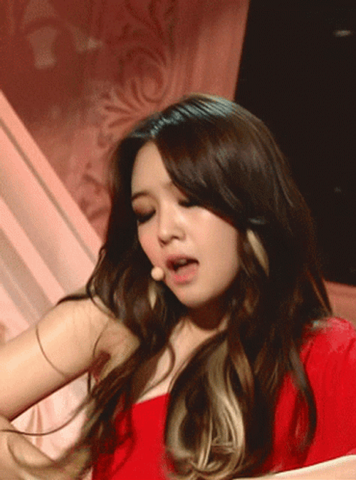 Hub Minah GIF