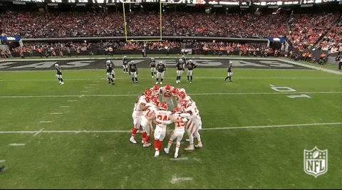 Huddle Circulating Team GIF