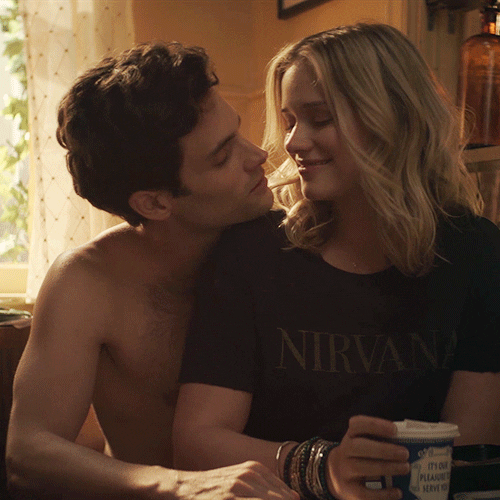 Hug Kissing Gif File 4015kb GIF