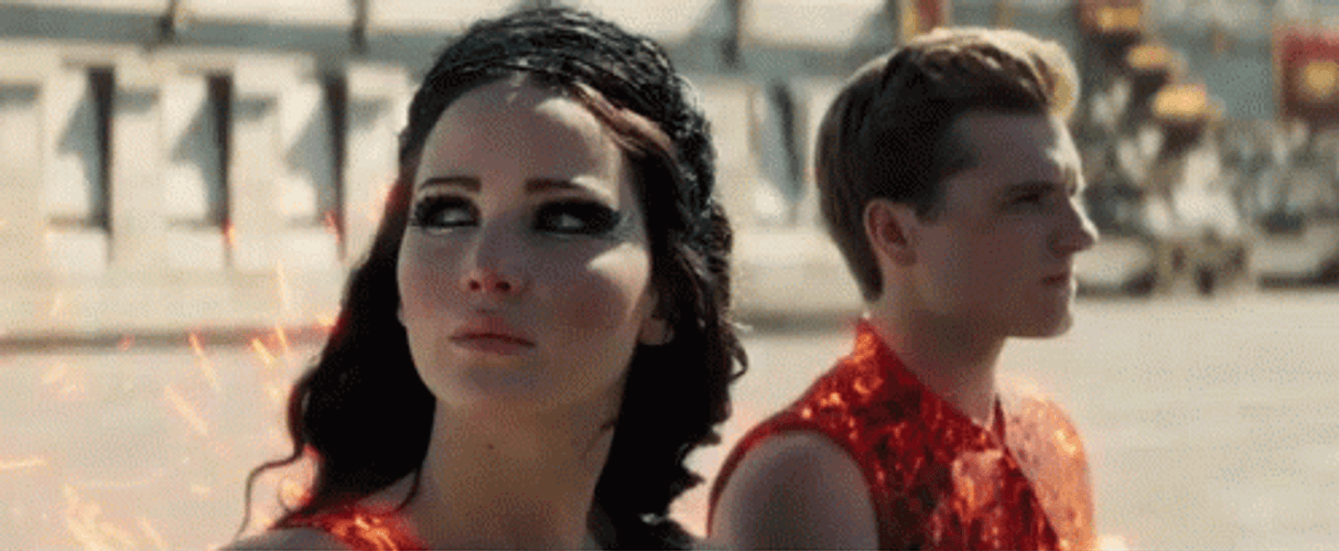 Film-the-hunger-games GIFs - Get the best GIF on GIPHY
