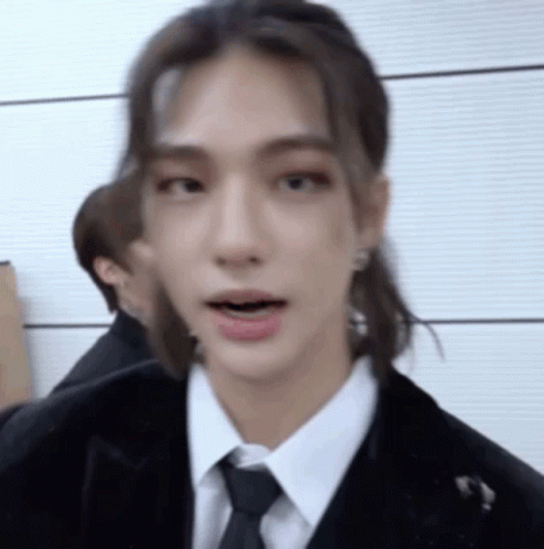 Hyunjin Waving Hi Bye Stray Kids GIF