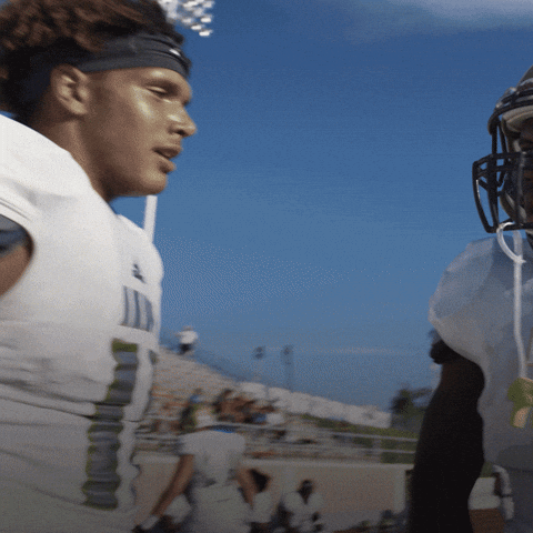 I Gotchu Player In White Assures Teammate Buddy GIF