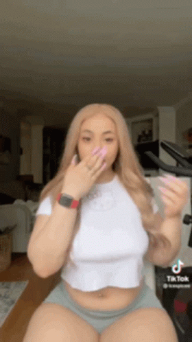 Ice Spice Doing Tiktok GIF