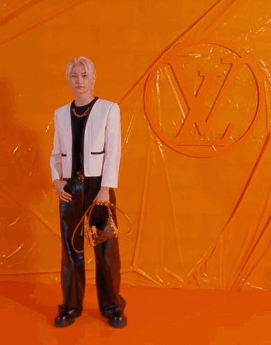 Im Sat Felix Lee GIF